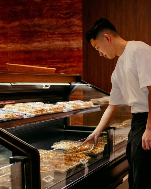 When you can't decide which one to choose.
Made fresh in-store daily: sushi, rolls, nigiri, all of it prepared this morning. The kind of Japanese you'd drive across town for, in your local grocer.
Go on. Enjoy what we've made for you today.

Take her pick. · Tetra Fresh Grocer · Market Square, Sunnybank · 7am–10pm daily.