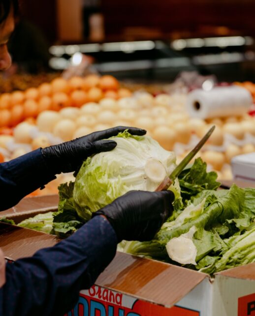 Every stem, every leaf - trimmed with care before it reaches the shelf 🥬
That’s the difference. 

Tetra Fresh Grocer • Market Square, Sunnybank • 7am-10pm daily.